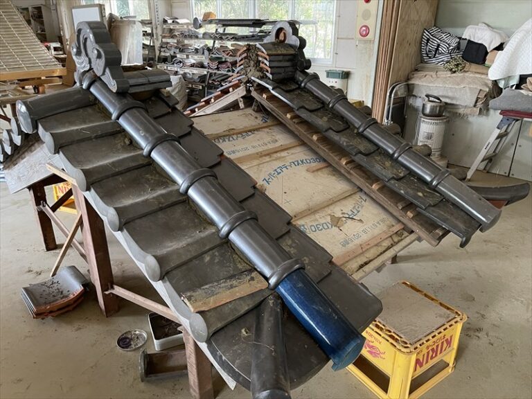 多段棟の耐風・耐震実験のため箱棟を愛陶工で製作しましたよ !(^^)! | 三州瓦の神清 愛知で創業150年超。地震や台風に強い防災瓦・軽量瓦 ...